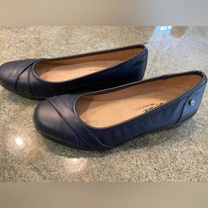 LifeStride Women's I-Loyal Ballet Shoe